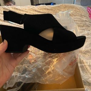 Clark’s Black Suede Mariata Lara sandals